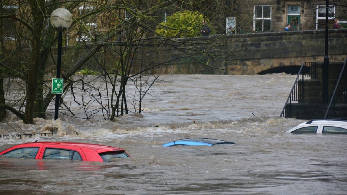 Climate risk, flood insurance and property value in the UK