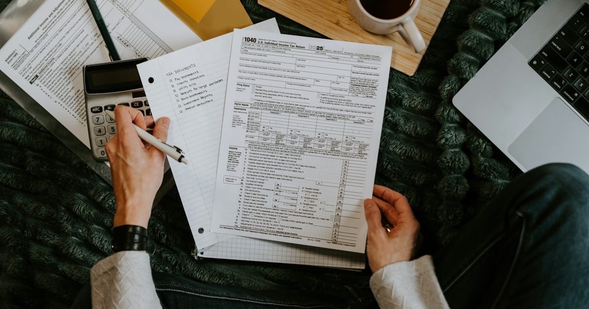 How to build a carbon reduction plan for a small business